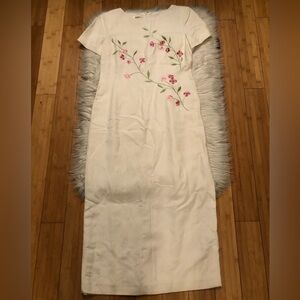 Talbots Linen Blend Floral Embroidered Short Sleeves Cream Maxi Dress size 10